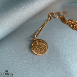 "Blazing star" zodiac necklace in 14 carat gold plated