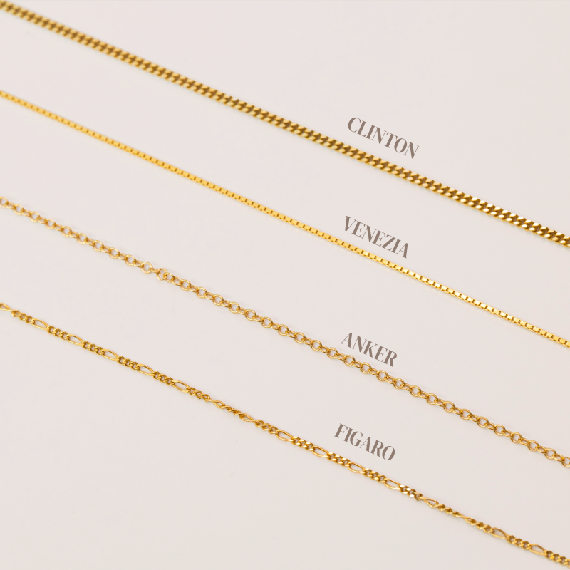 "Allana" cross necklace 18 karat gold plated with Infinity