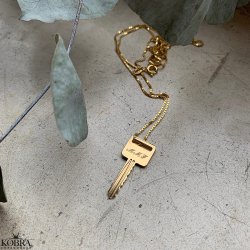 "Key To My Heart" guld ngle med personlig gravering
