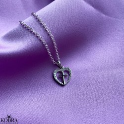 "Leah" slv hjerte kors halskde med hvide sten