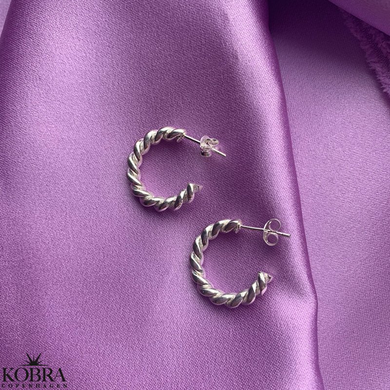 "Zilla" snoet hoops i sterling slv