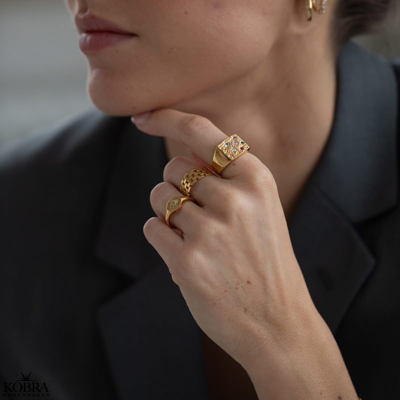 "Miami" chunky guld signet ring med farvet sten
