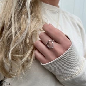 korrelat distrikt Sanders Sølv ringe dame | Enkle og flotte sølv fingerringe til kvinder | Med navn  og gravering