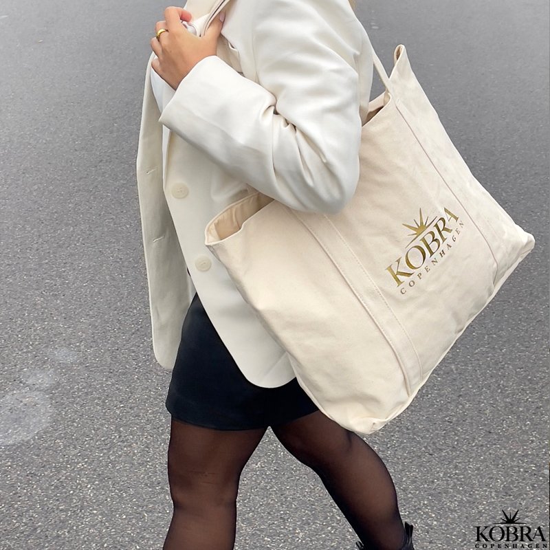 KOBRA totebag / net med guld logo
