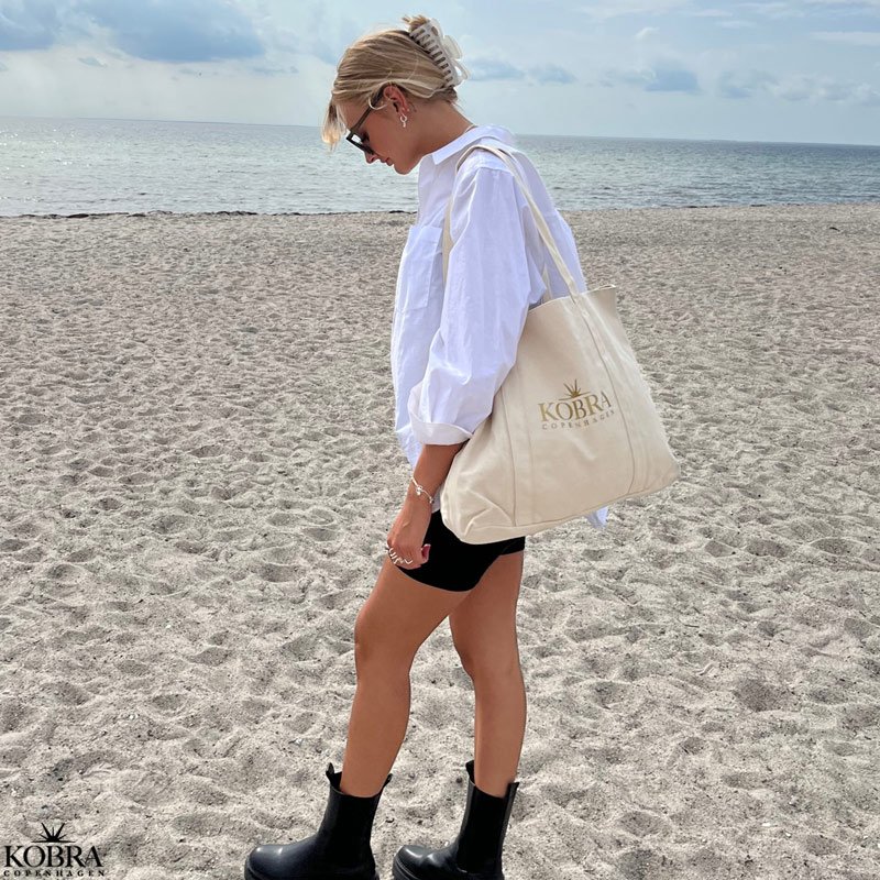 KOBRA totebag / net med guld logo