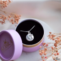 Slv amulet med lille kors vedhng - inklusiv gravering!