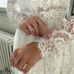 Konfirmationssmykke til konfirmanden "Nagini" slange ring