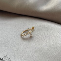 "Trudy" forgyldt kors earcuff med sten