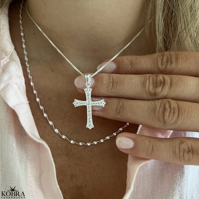 "Guardian" kors halskde med sten i sterling slv