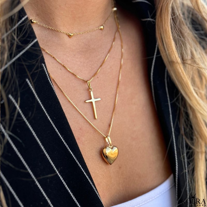 "Liva" guld choker med sm hjerter