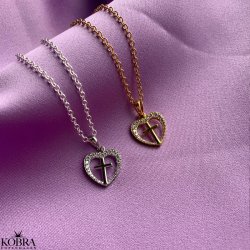 "Leah" guld hjerte kors halskde med hvide sten