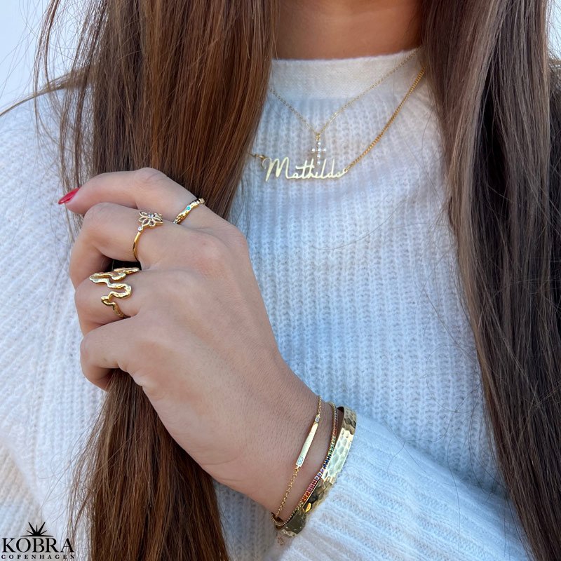 "Spring" armbnd med multifarvet sten i forgyldt