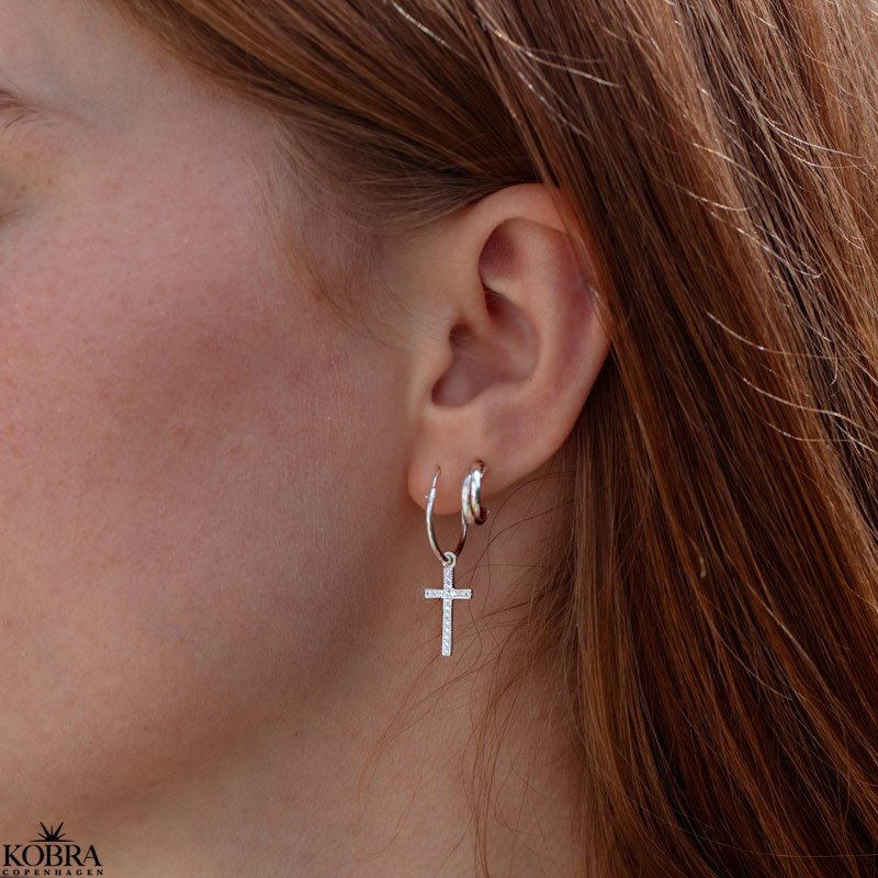 "Silvia" sm snoet creoler i sterling slv