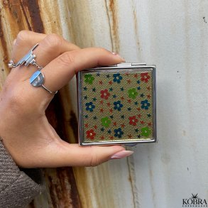 Square cosmetic mirror / pocket mirror in silver with flowers and stars, 