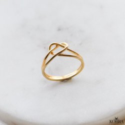 "Evermore" gullbelagt hjerteformet kringlering