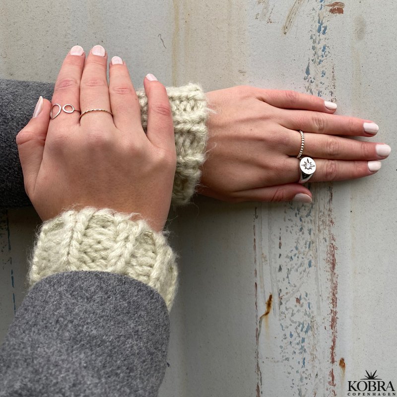 "Mellow" silver ring