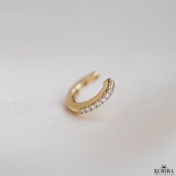 "Lee" Simpel earcuff med sten i guld