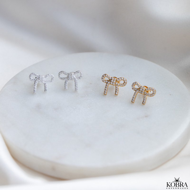 "Leonora" mini sljfe reringe med sten i guld