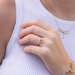 "Leonora" 18 karat forgyldt sljfering med sten