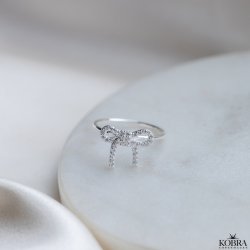 "Leonora" sljfering i slv med sten