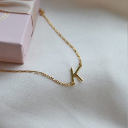 "Signature Letter" 18k guldpl�terat handgjort halsband