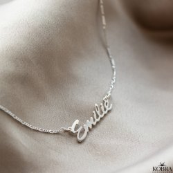 "Saga" Hndlavet navnehalskde i slv