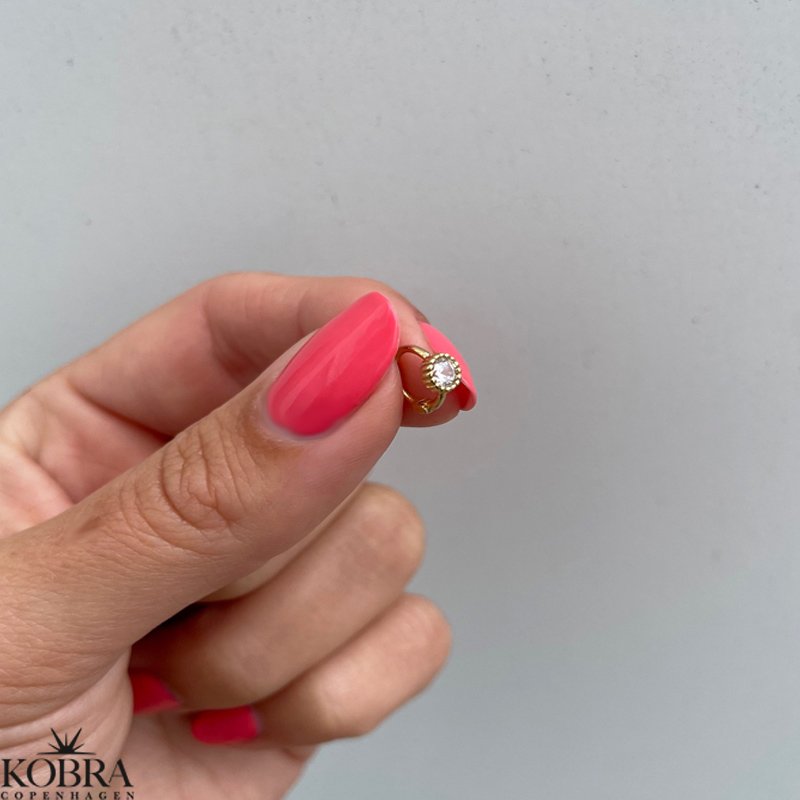 "Talua" mini forgyldte reringe med hvide eller bl sten