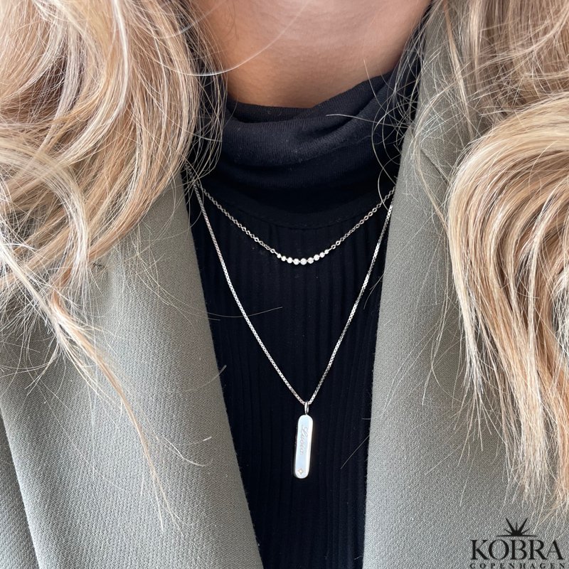 "Limone" slv halskde med hvide sten