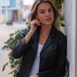 "Liva" 18 karat forgyldt smuk hjerte halsk�de inklusiv gravering