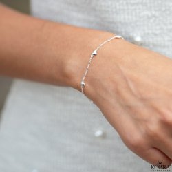 "Liva" slv armbnd med sm hjerter