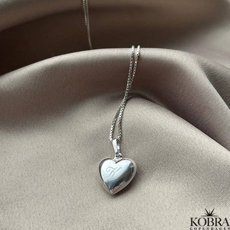 "Liva" silver necklace with personal engraving
