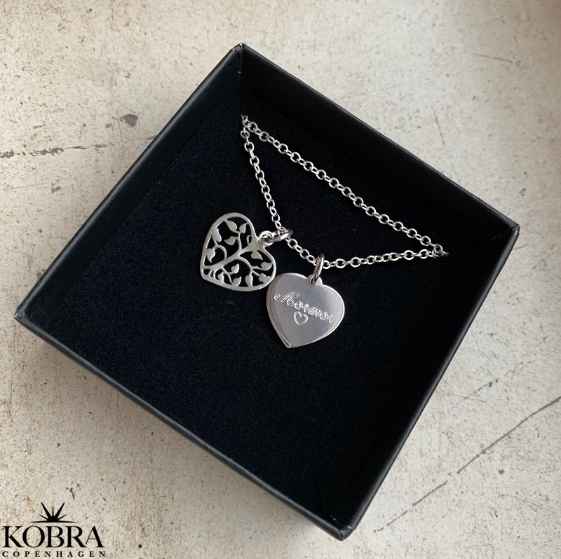 Livets tr slv hjerte halskde med indgravering