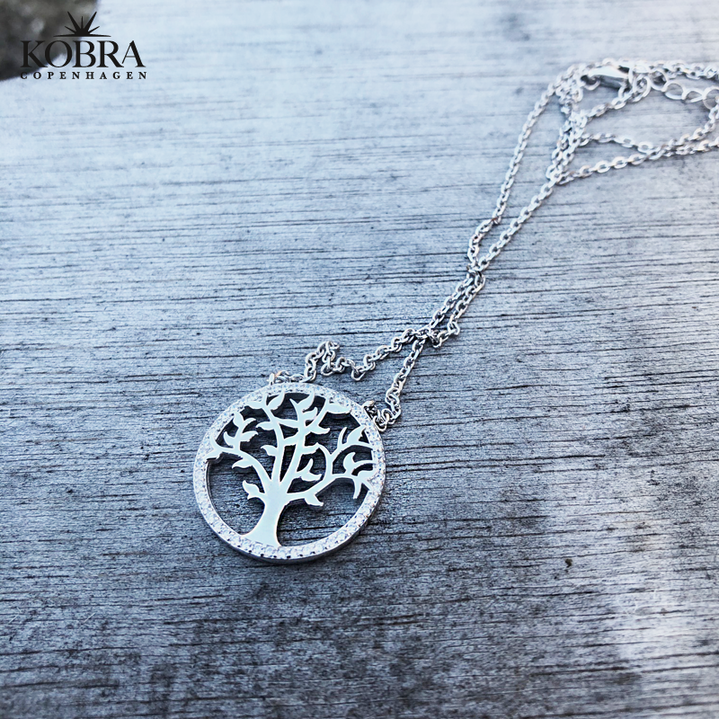 "Lykke" Livets tr halskde i sterling slv og med hvide sten