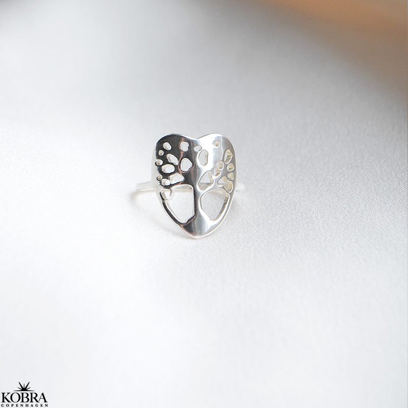 "Acacia" Tree of Life heart ring in silver