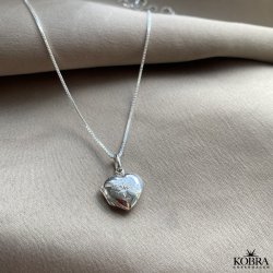 "Berthe" slv hjertemedaljon med Livets Tr