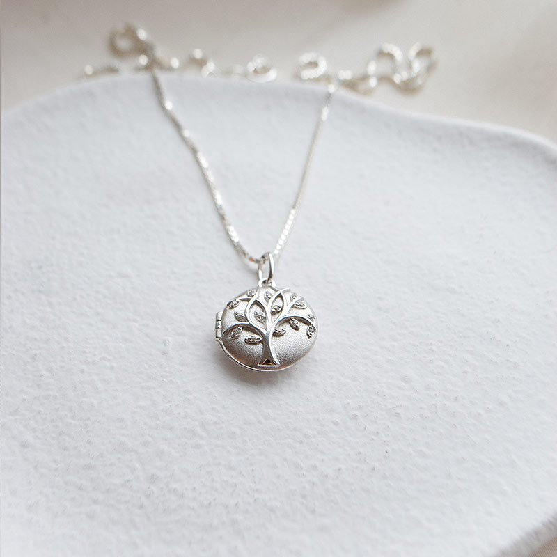 "Lia" silver medallion with the tree of life