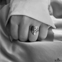 "Acacia" Tree of Life heart ring in silver