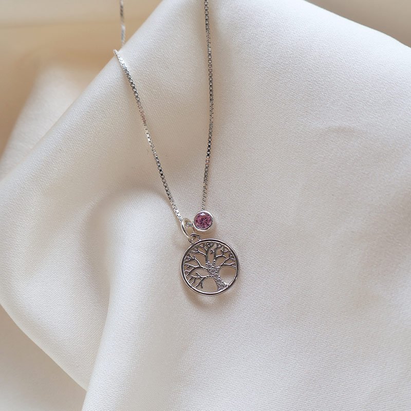 "Annamae" Livets Tr� halsk�de i s�lv med din birthstone