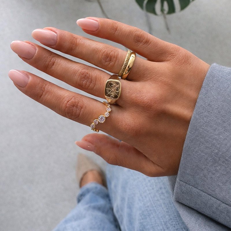 "Sabrina" 18k gold-plated ring with white stones