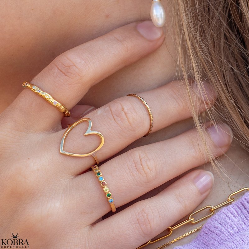 "Love" stor hjerte ring i guld