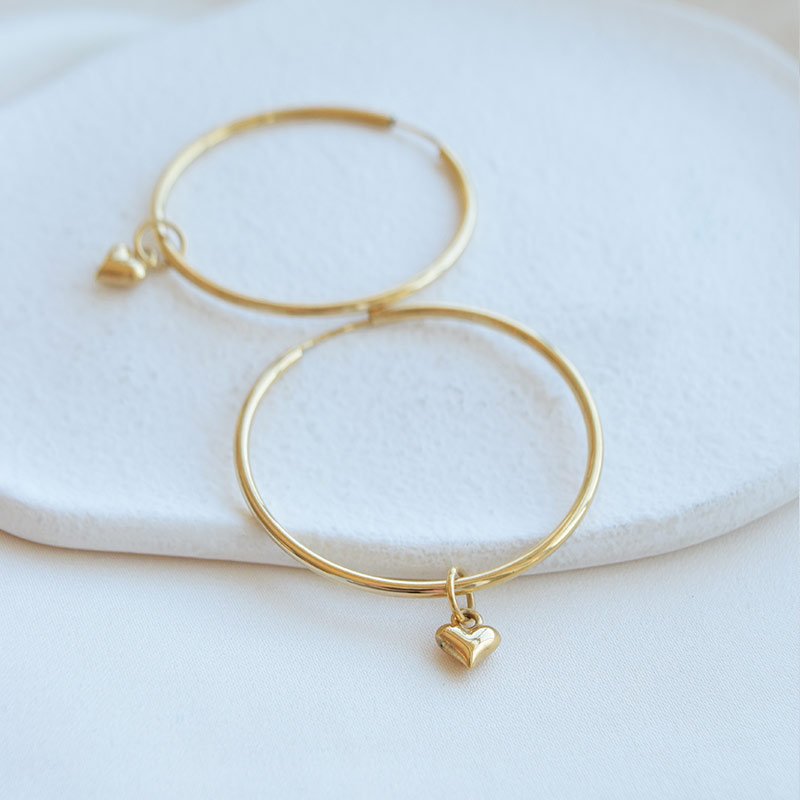"Lover Hoops" creoler med aftagelige hjerter i 18k forgyldt