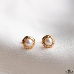 "Luna Mae" 18 karat forgyldte reringe / restikker med gte ferskvandsperler