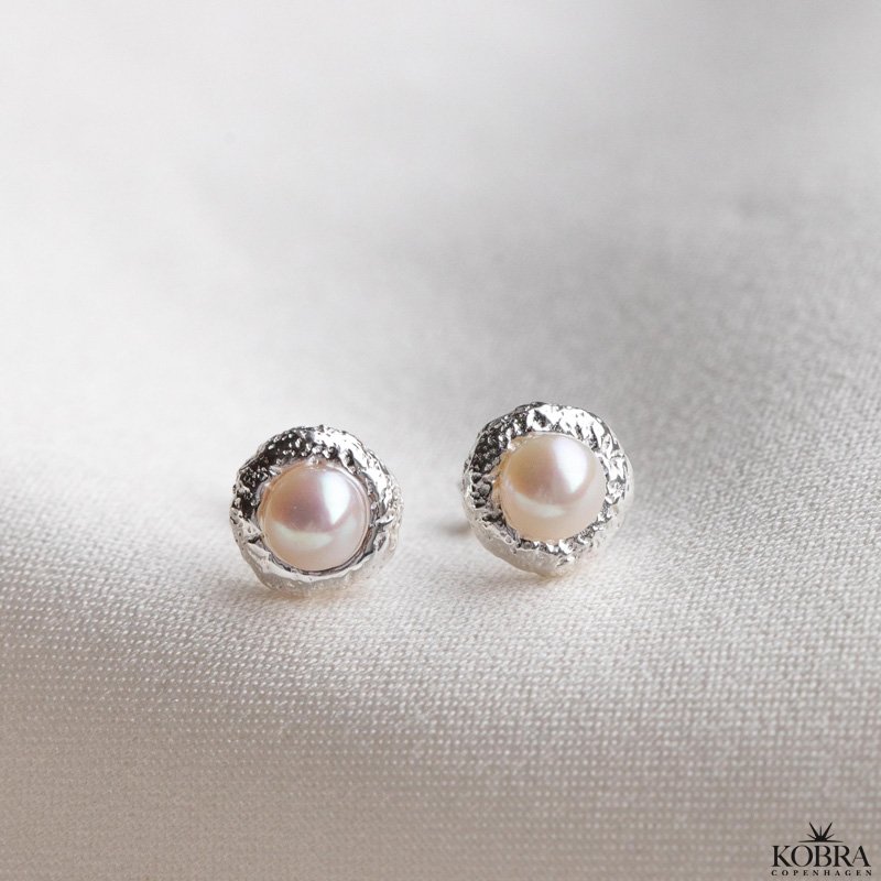 "Luna Mae" slv reringe / restikker med gte ferskvandsperler