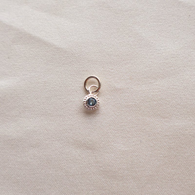 "Poise" Birthstone i s�lv eller forgyldt