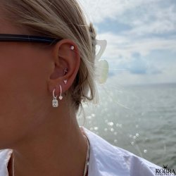 "Lise" silver earrings with pink zirconia stones