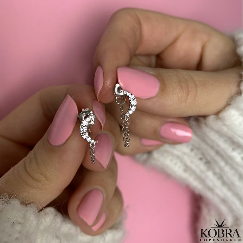 "Raven" moon earrings in silver with chain