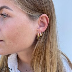 "Zilla" snoet guld hoops / reringe