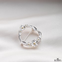 "Marguerit" brooch with floral design