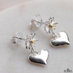 "Marguerit" øreringe med blomst og sølvhjerte