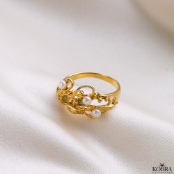 "Marina" gold leaf ring with pearls